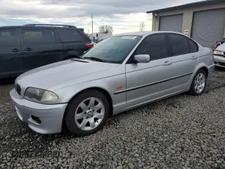 2000 BMW 3 Series 323i with VIN WBAAM3338YFP66290, listed as a Copart auction lot 41625645 with 76,709 mi miles and Salvage Title. Bid and sale history available at carsss.com. Image 1.