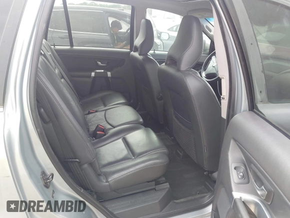 2014 Volvo XC90 с VIN YV4952CY8E1681061, выставлен на аукционе IAAI как лот 42271623 с пробегом 134 456 миль миль и . История ставок и продаж доступна на DreamBid. Изображение 8.