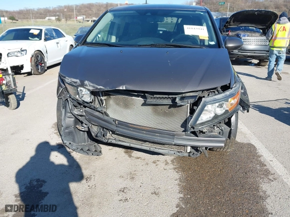 2016 Honda Odyssey EX-L with VIN 5FNRL5H6XGB020370, listed as a IAAI auction lot 41843941 with 189,980 mi miles. Bid and sale history available at carsss.com. Image 6.