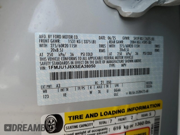 2025 Ford Expedition Active with VIN 1FMJU1J8XSEA38050, listed as a Copart auction lot 65646005 with 1,407 mi miles and Clean title. Bid and sale history available at DreamBid. Image 14.