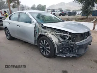 2018 Nissan Altima 2.5 SR with VIN 1N4AL3APXJC248951, listed as a IAAI auction lot 42025155 with 106,338 mi miles. Bid and sale history available at carsss.com. Image 1.