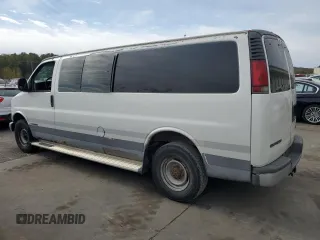 2001 Chevrolet Express with VIN 1GAHG39R811162111, listed as a Copart auction lot 76239644 with 141,929 mi miles and Salvage Title. Bid and sale history available at carsss.com. Image 2.