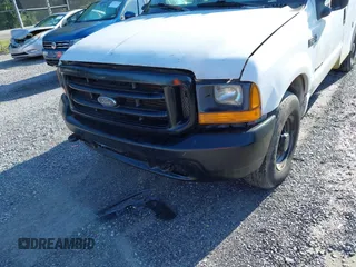 2000 Ford F-350 XL with VIN 1FDSF34F0YEA63553, listed as a IAAI auction lot 42698138 with 329,643 mi miles and . Bid and sale history available at DreamBid. Image 6.