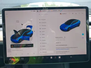 2022 Tesla Model 3 Long Range z VIN 5YJ3E1EB2NF193808, wystawiony jako IAAI lot #42281993 z przebiegiem 40 340 mil mil oraz . Historia ofert i sprzedaży dostępna na DreamBid. Obrazek 7.