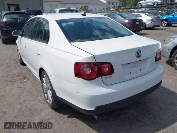 2010 Volkswagen Jetta Wolfsburg Edition с VIN 3VWRA7AJ6AM059828, выставлен на аукционе IAAI как лот 42312767 с пробегом 144 846 миль миль и . История ставок и продаж доступна на DreamBid. Изображение 3.