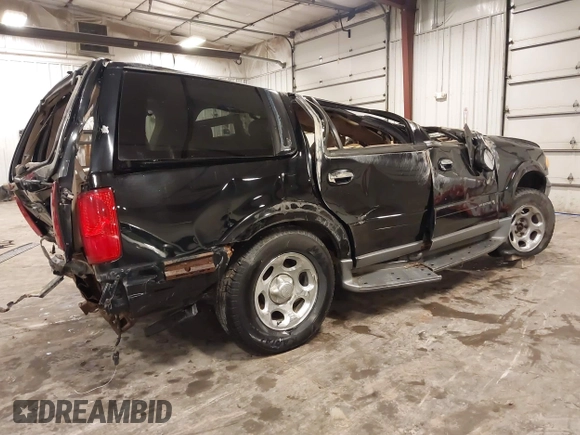 2001 Lincoln Navigator with VIN 5LMFU28A11LJ03590, listed as a IAAI auction lot 42442449 with Not provided miles and . Bid and sale history available at DreamBid. Image 4.