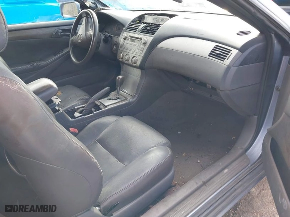 2007 Toyota Camry Solara SE with VIN 4T1FA38P97U134644, listed as a IAAI auction lot 41772379 with 261,935 mi miles. Bid and sale history available at carsss.com. Image 5.
