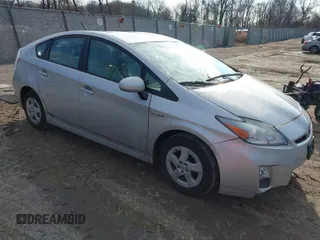 2011 Toyota Prius I with VIN JTDKN3DU0B0271362, listed as a IAAI auction lot 41499567 with 193,280 mi miles. Bid and sale history available at carsss.com. Image 1.