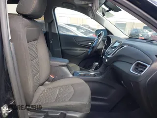 2019 Chevrolet Equinox LT z VIN 3GNAXUEV0KL216360, wystawiony jako IAAI lot #41664268 z przebiegiem 69 411 mil mil oraz . Historia ofert i sprzedaży dostępna na DreamBid. Obrazek 5.