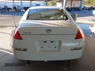 2006 Nissan 350Z Touring z VIN JN1AZ34D86M307042, wystawiony jako IAAI lot #41016528 z przebiegiem 124 303 mil mil oraz . Historia ofert i sprzedaży dostępna na DreamBid. Obrazek 16.