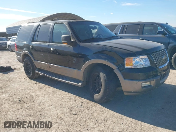2003 Ford Expedition Eddie Bauer with VIN 1FMEU17W83LC17028, listed as a IAAI auction lot 41355928 with 229,271 mi miles. Bid and sale history available at carsss.com. Image 1.