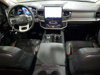 2024 Ford Expedition Max XLT with VIN 1FMJK1J81REA23307, listed as a Copart auction lot 48854355 with 38,363 mi miles and Clean Title. Bid and sale history available at DreamBid. Image 8.