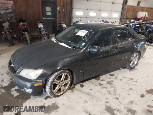 2005 Lexus IS Sport with VIN JTHBD192950100823, listed as a IAAI auction lot 41407281 with 200,378 mi miles and . Bid and sale history available at carsss.com. Image 2.