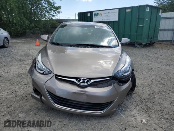 2015 Hyundai Elantra SE z VIN 5NPDH4AE8FH577494, wystawiony jako Copart lot #58340865 z przebiegiem 86 108 mil mil oraz Szkody całkowita. Historia ofert i sprzedaży dostępna na DreamBid. Obrazek 5.