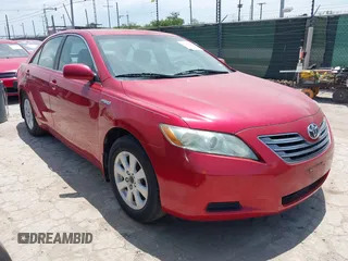 2007 Toyota Camry z VIN 4T1BB46K27U011342, wystawiony jako IAAI lot #42461483 z przebiegiem 130 701 mil mil oraz . Historia ofert i sprzedaży dostępna na DreamBid. Obrazek 1.