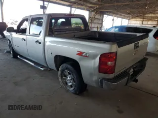 2007 Chevrolet Silverado 1500 LT w/1LT with VIN 2GCEC13J571561302, listed as a Copart auction lot 53541195 with 213,988 mi miles and Salvage Title. Bid and sale history available at carsss.com. Image 2.