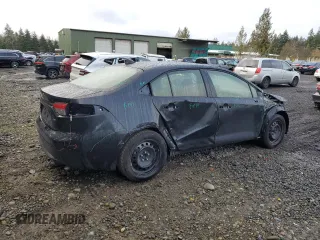 2020 Toyota Corolla LE with VIN JTDEPRAE9LJ045419, listed as a Copart auction lot 47399695 with 62,409 mi miles and Salvage Title. Bid and sale history available at carsss.com. Image 3.