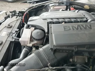 2011 BMW 5 Series 535i xDrive z VIN WBAFU7C51BC869896, wystawiony jako IAAI lot #43399732 z przebiegiem 153 555 mil mil oraz . Historia ofert i sprzedaży dostępna na DreamBid. Obrazek 15.