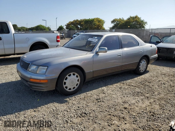 1996 Lexus LS 400 z VIN JT8BH22F8T0048301, wystawiony jako Copart lot #61438155 z przebiegiem 231 691 mil mil oraz Czysty tytuł • Clean title. Historia ofert i sprzedaży dostępna na DreamBid. Obrazek 1.