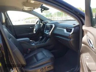 2019 GMC Acadia SLT with VIN 1GKKNMLS3KZ231752, listed as a IAAI auction lot 41947835 with 100,799 mi miles and . Bid and sale history available at DreamBid. Image 5.