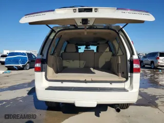 2007 Lincoln Navigator with VIN 5LMFU28577LJ00432, listed as a Copart auction lot 85879224 with 190,675 mi miles and Clean Title. Bid and sale history available at carsss.com. Image 6.