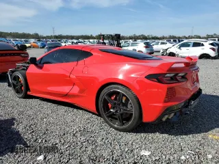 2021 Chevrolet Corvette 2LT with VIN 1G1YB2D42M5119272, listed as a Copart auction lot 42431575 with 7,124 mi miles and Salvage Title. Bid and sale history available at carsss.com. Image 2.