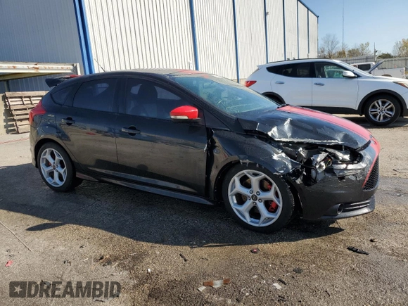2014 Ford Focus ST with VIN 1FADP3L98EL459538, listed as a Copart auction lot 76682344 with 168,273 mi miles and Non Repairable. Bid and sale history available at carsss.com. Image 4.