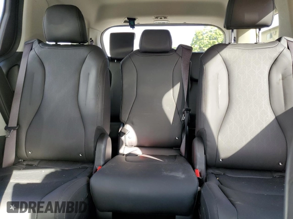 2024 Kia Carnival LX with VIN KNDNB4H39R6325018, listed as a Copart auction lot 79029134 with 14,111 mi miles and Salvage Title. Bid and sale history available at carsss.com. Image 10.