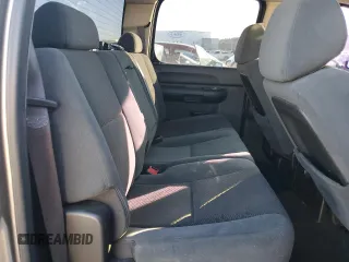 2008 GMC Sierra 1500 SLT z VIN 2GTEC13J981336589, wystawiony jako Copart lot #88879545 z przebiegiem 204 238 mil mil oraz Szkoda całkowita • Salvage title. Historia ofert i sprzedaży dostępna na DreamBid. Obrazek 10.