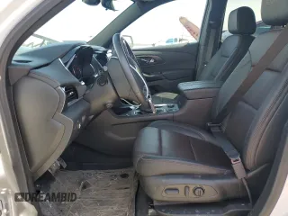 2022 Chevrolet Traverse High Country z VIN 1GNEVNKW0NJ192213, wystawiony jako Copart lot #49582805 z przebiegiem 22 588 mil mil oraz Szkoda całkowita • Salvage title. Historia ofert i sprzedaży dostępna na DreamBid. Obrazek 7.