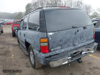 2004 Chevrolet Tahoe LT with VIN 1GNEC13Z24J330050, listed as a IAAI auction lot 41802659 with 278,497 mi miles. Bid and sale history available at carsss.com. Image 3.