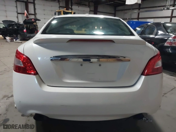 2009 Nissan Maxima 3.5 S with VIN 1N4AA51EX9C840037, listed as a IAAI auction lot 41429538 with 198,521 mi miles. Bid and sale history available at carsss.com. Image 16.