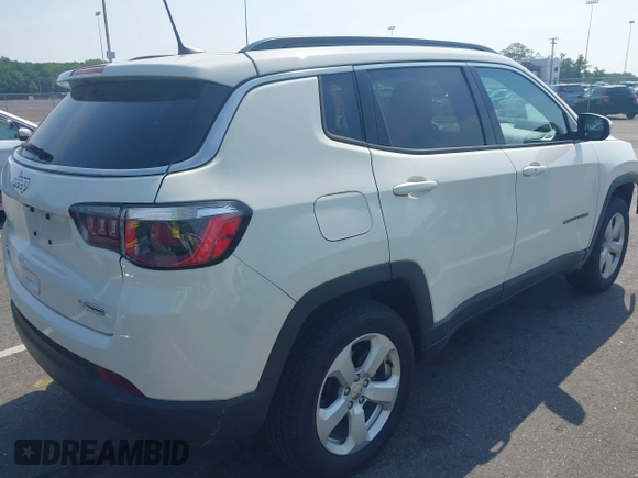 2020 Jeep Compass Latitude z VIN 3C4NJDBBXLT168695, wystawiony jako IAAI lot #42476489 z przebiegiem 23 213 mil mil oraz . Historia ofert i sprzedaży dostępna na DreamBid. Obrazek 4.