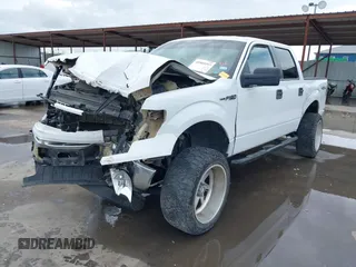 2014 Ford F-150 XL with VIN 1FTFW1EF8EKD10436, listed as a IAAI auction lot 41903297 with 209,929 mi miles. Bid and sale history available at carsss.com. Image 18.