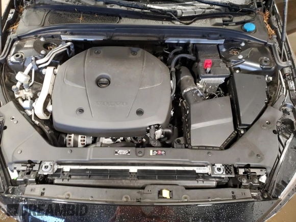 2021 Volvo S60 Momentum with VIN 7JR102TZ8MG108875, listed as a Copart auction lot 63189635 with 37,485 mi miles and Salvage title. Bid and sale history available at DreamBid. Image 11.