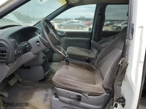 1998 Dodge Caravan SE with VIN 1B4GP44G0WB594673, listed as a Copart auction lot 70776544 with 284,046 mi miles and Salvage Title. Bid and sale history available at carsss.com. Image 7.
