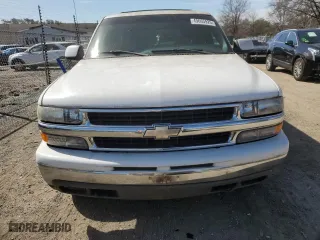 2001 Chevrolet Tahoe LS with VIN 1GNEK13T61R136424, listed as a Copart auction lot 49665925 with 43,063 mi miles and Clean Title. Bid and sale history available at carsss.com. Image 5.