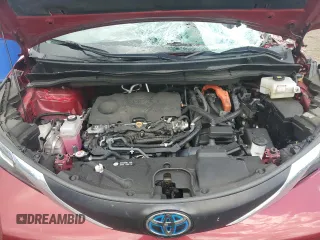 2022 Toyota Sienna LE with VIN 5TDKSKFC9NS056913, listed as a Copart auction lot 55704795 with 71,464 mi miles and Salvage title. Bid and sale history available at DreamBid. Image 12.