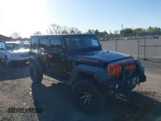 2010 Jeep Wrangler Unlimited Sport with VIN 1J4BA3H17AL219679, listed as a IAAI auction lot 42010714 with 194,172 mi miles. Bid and sale history available at carsss.com. Image 1.