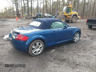 2003 Audi TT with VIN TRUTC28N431018179, listed as a IAAI auction lot 41600728 with 104,202 mi miles. Bid and sale history available at carsss.com. Image 4.