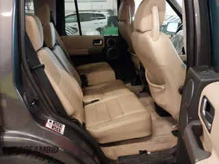 2005 Land Rover LR3 SE with VIN SALAE25485A327950, listed as a IAAI auction lot 41019961 with 236,524 mi miles. Bid and sale history available at carsss.com. Image 8.