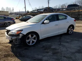 2014 Acura ILX Premium Pkg with VIN 19VDE1F51EE003458, listed as a Copart auction lot 48459105 with 131,652 mi miles and Salvage Title. Bid and sale history available at carsss.com. Image 1.