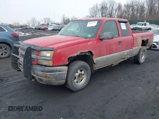 2003 Chevrolet Silverado 1500 with VIN 2GCEK19T431299780, listed as a IAAI auction lot 41537100 with 249,868 mi miles. Bid and sale history available at carsss.com. Image 2.