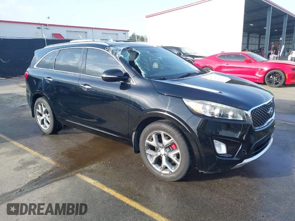2016 Kia Sorento SX with VIN 5XYPK4A57GG086356, listed as a IAAI auction lot 41803272 with 118,287 mi miles. Bid and sale history available at carsss.com. Image 1.