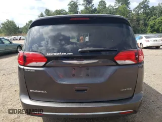 2017 Chrysler Pacifica Limited with VIN 2C4RC1GGXHR644646, listed as a Copart auction lot 63326395 with 85,700 mi miles and Salvage title. Bid and sale history available at DreamBid. Image 6.