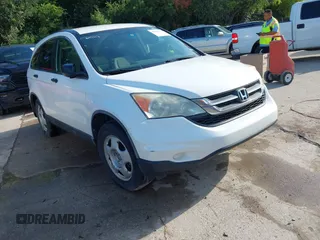 2011 Honda CR-V LX z VIN 5J6RE4H38BL057802, wystawiony jako IAAI lot #42506513 z przebiegiem 164 694 mil mil oraz . Historia ofert i sprzedaży dostępna na DreamBid. Obrazek 1.