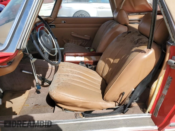 1971 Mercedes-Benz SL with VIN 11304412021905, listed as a Copart auction lot 76790644 with 39,936 mi miles and Salvage title. Bid and sale history available at DreamBid. Image 7.