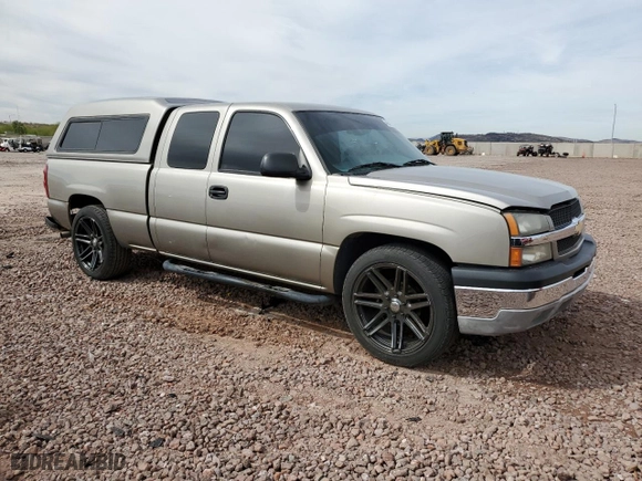 2003 Chevrolet Silverado 1500 LS with VIN 2GCEC19X731353301, listed as a Copart auction lot 48940725 with 147,407 mi miles and Salvage Title. Bid and sale history available at carsss.com. Image 4.