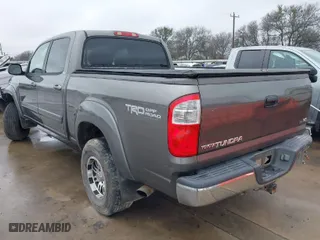 2005 Toyota Tundra SR5 with VIN 5TBET341X5S476366, listed as a IAAI auction lot 41607532 with 293,760 mi miles. Bid and sale history available at carsss.com. Image 3.