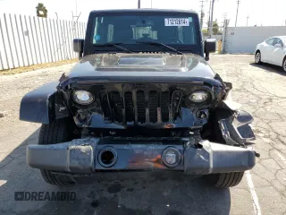 2018 Jeep Wrangler JK Unlimited Altitude with VIN 1C4BJWEG5JL820816, listed as a Copart auction lot 71212614 with 76,630 mi miles and Salvage Title. Bid and sale history available at carsss.com. Image 5.